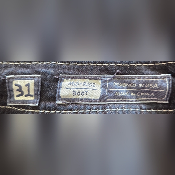 NEW MISS ME MID-RISE BOOTCUT JEANS. - Picture 6 of 8